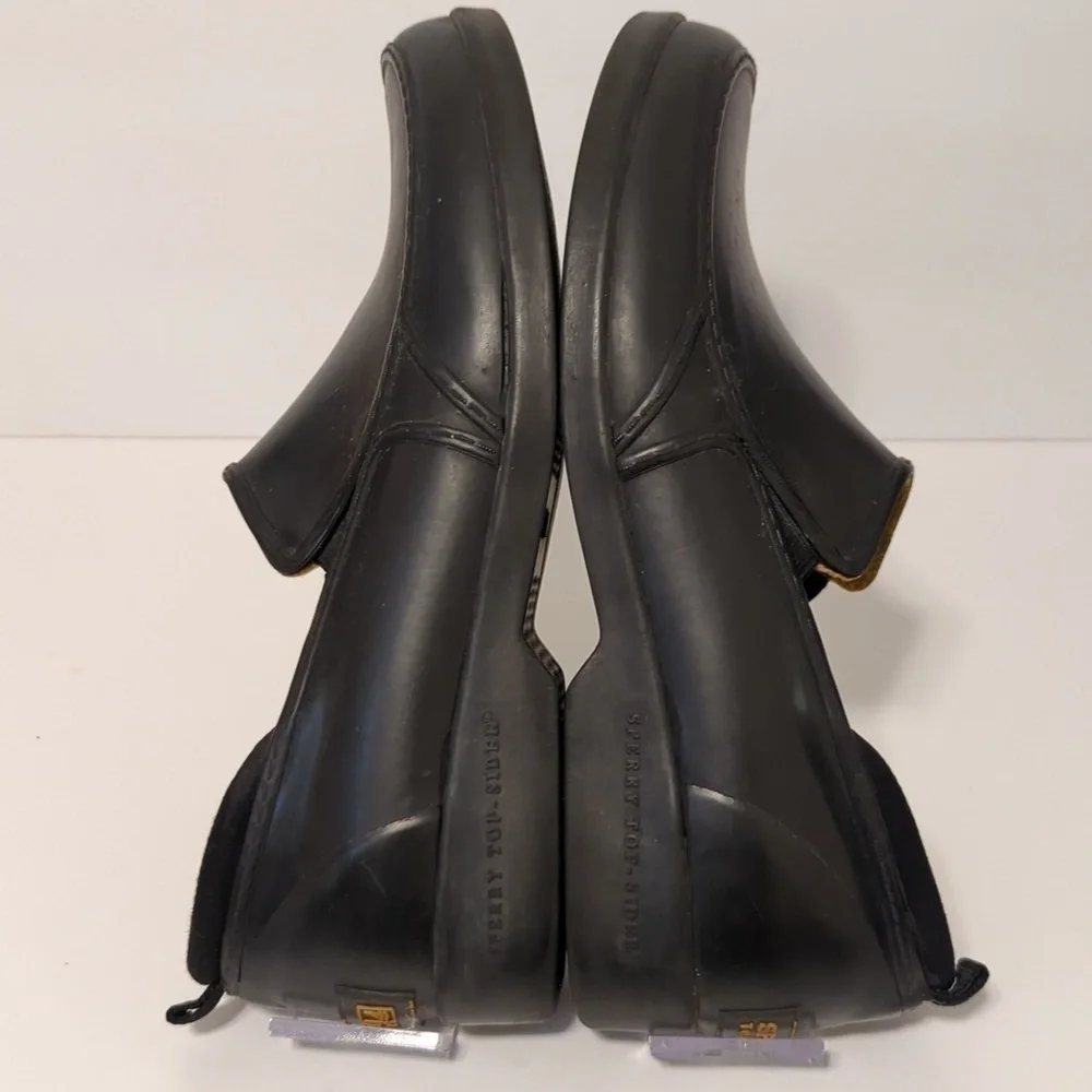 Sperry top spider black rubber low top shoes. Men's size 8.5 woman's size 10